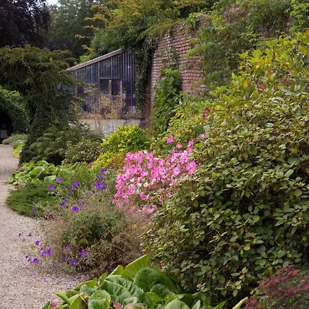 Dunmore Gardens